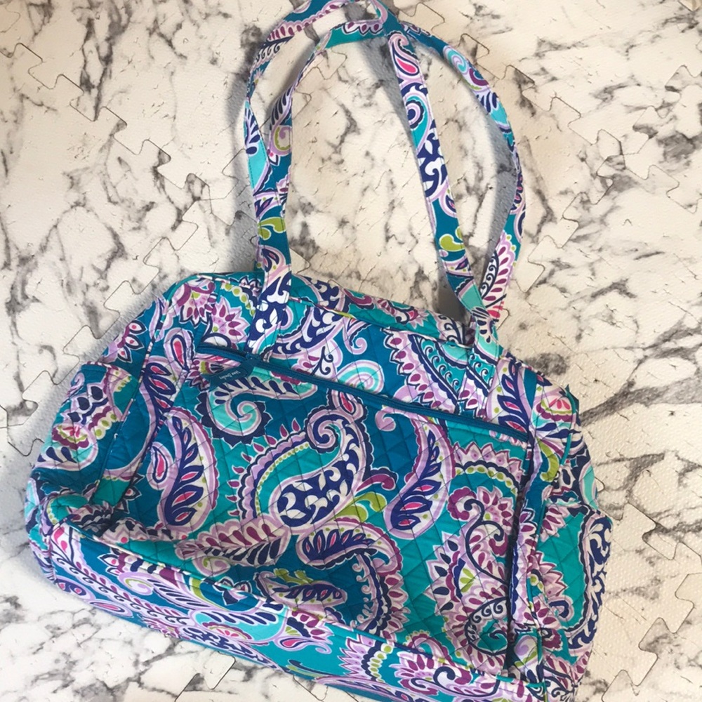 VERA BRADLEY Diaper Bag / Duffle Bag / Waikiki Paisley